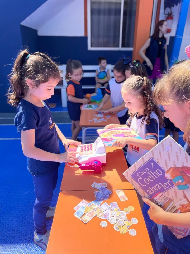 Mercadinho de Livros — foto 4